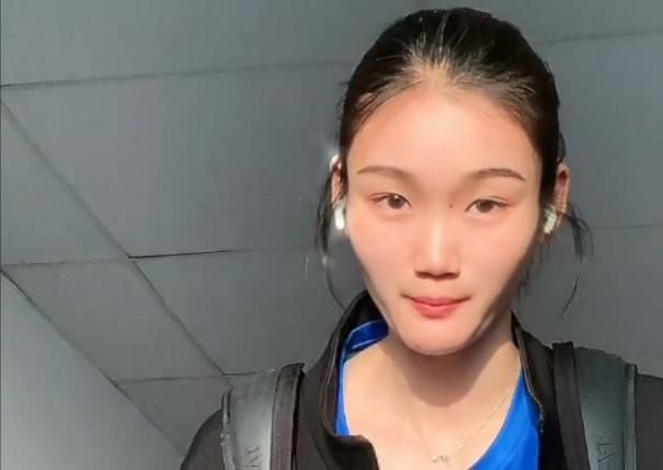 久久久精品视频成人
