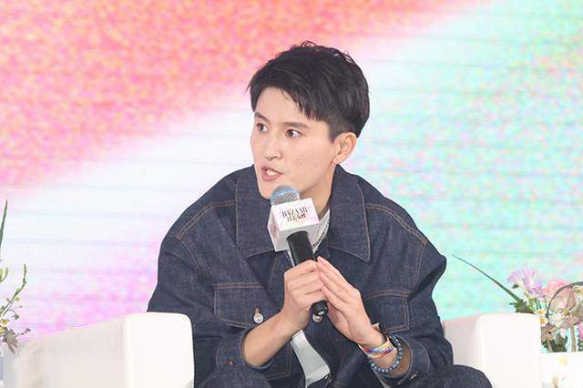 同学和媳妇儿