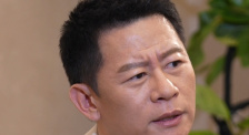 女大学生的柔情